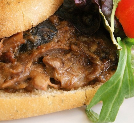 Pan de cañada al tomillo de Ternasco en escabeche aromatizado