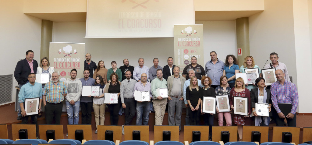 Foto de familia en El Concurso del Ternasco de Aragón