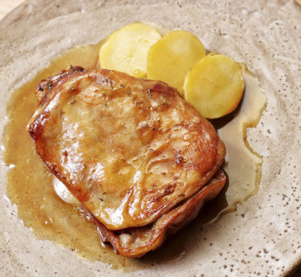 Paletilla de Ternasco de Aragón rustida al horno