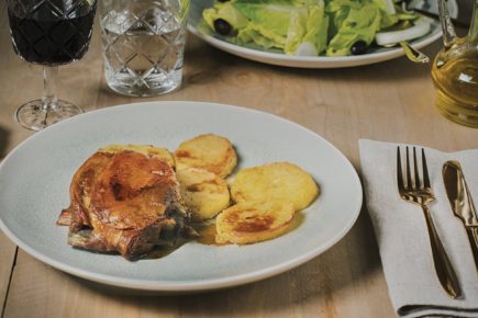 Paletilla de Ternasco de Aragón en asado perfecto